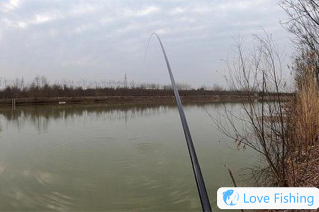 Spring wild fishing skills: 4 special fishing methods, intoxicated eyes are spring fishing